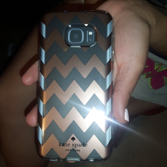 Kate Spade Samsung Galaxy S7 phone case - Picture 2 of 2